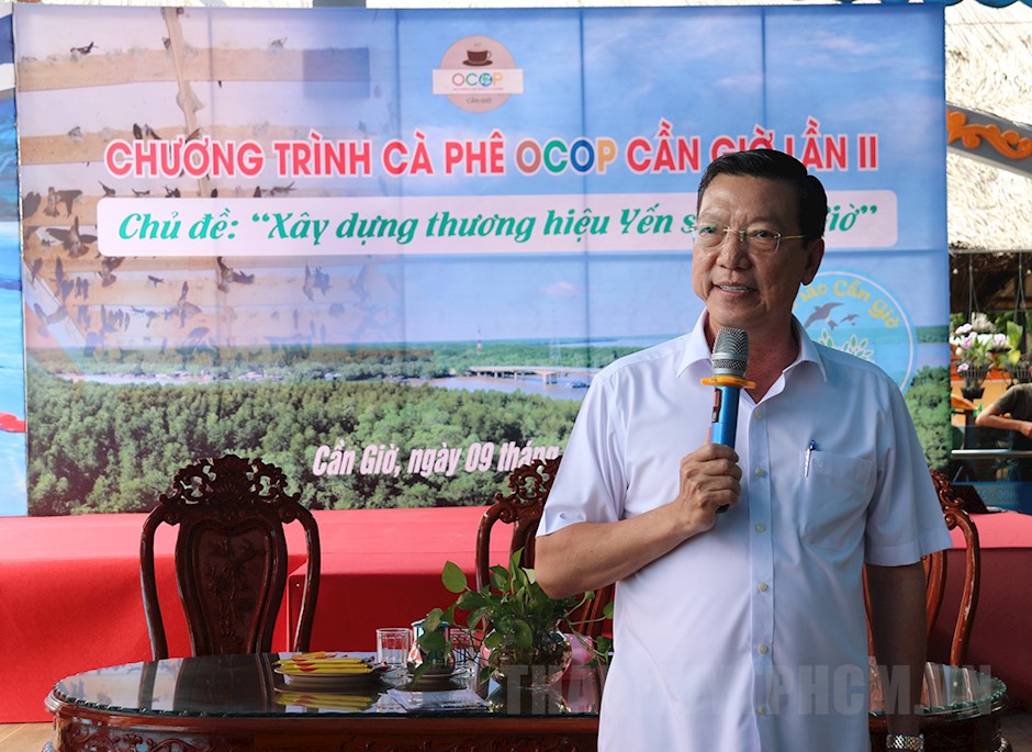 Chủ tịch UBND huyện Cần Giờ Nguyễn Văn Hồng phát biểu tại chương trình